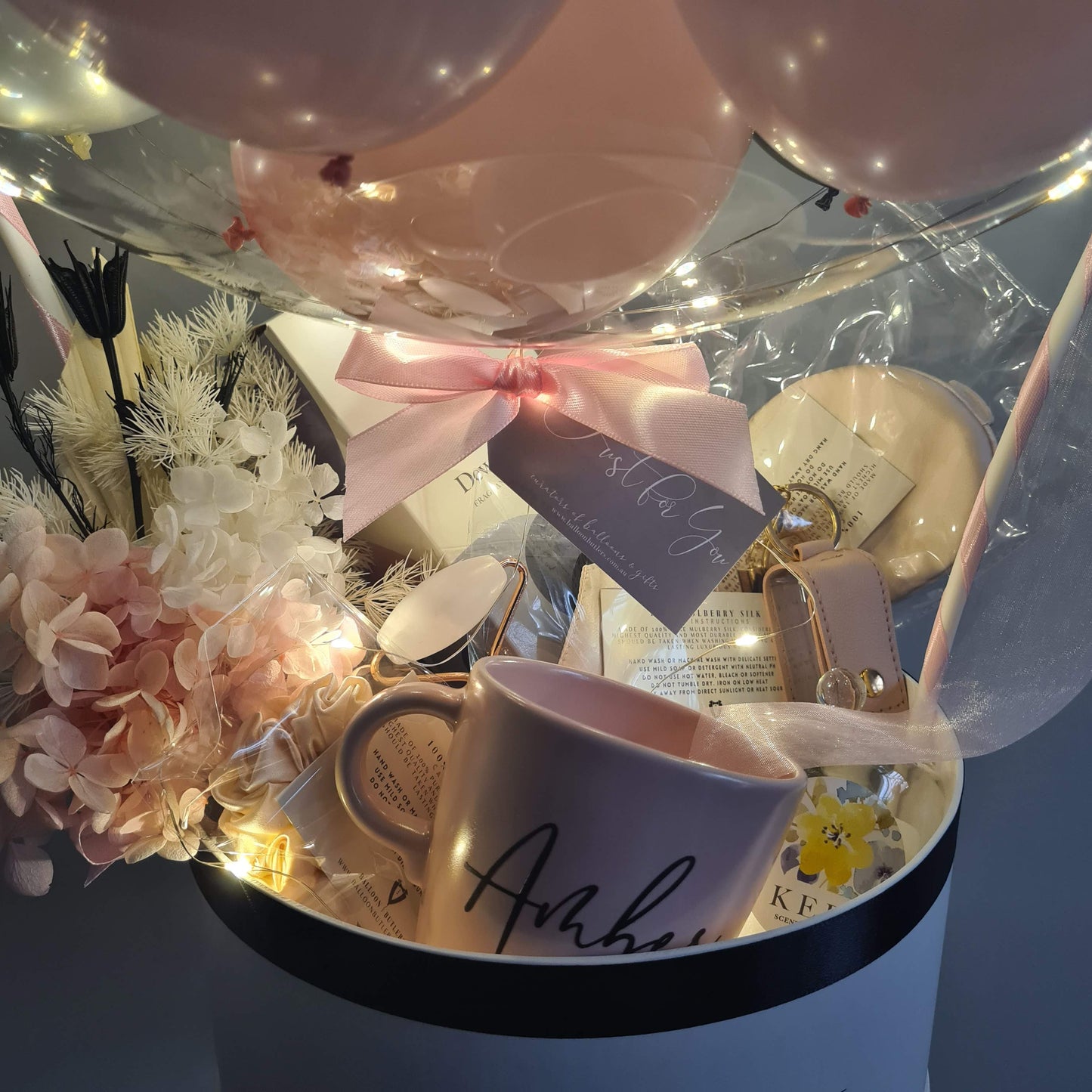 Gift Hamper | Premium style - Round Box