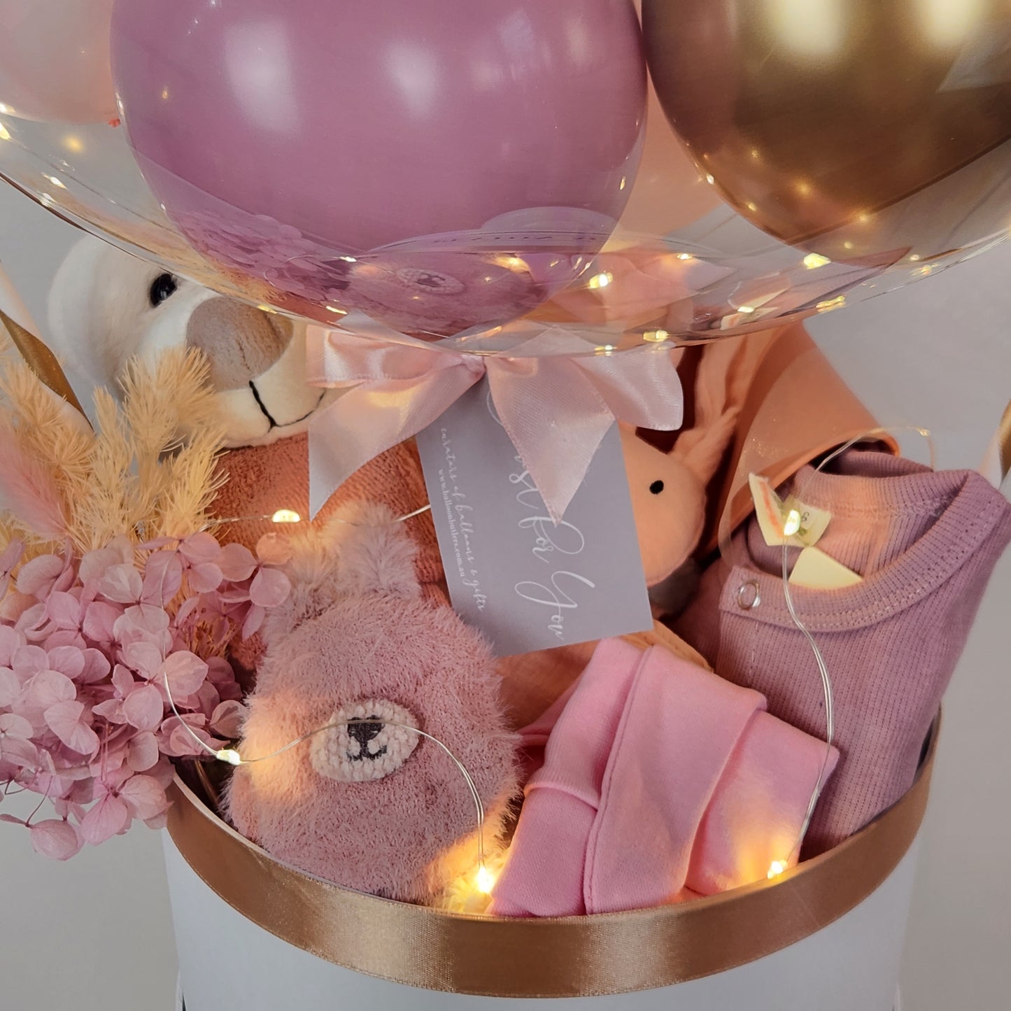 Gift Hamper | Newborn Hamper