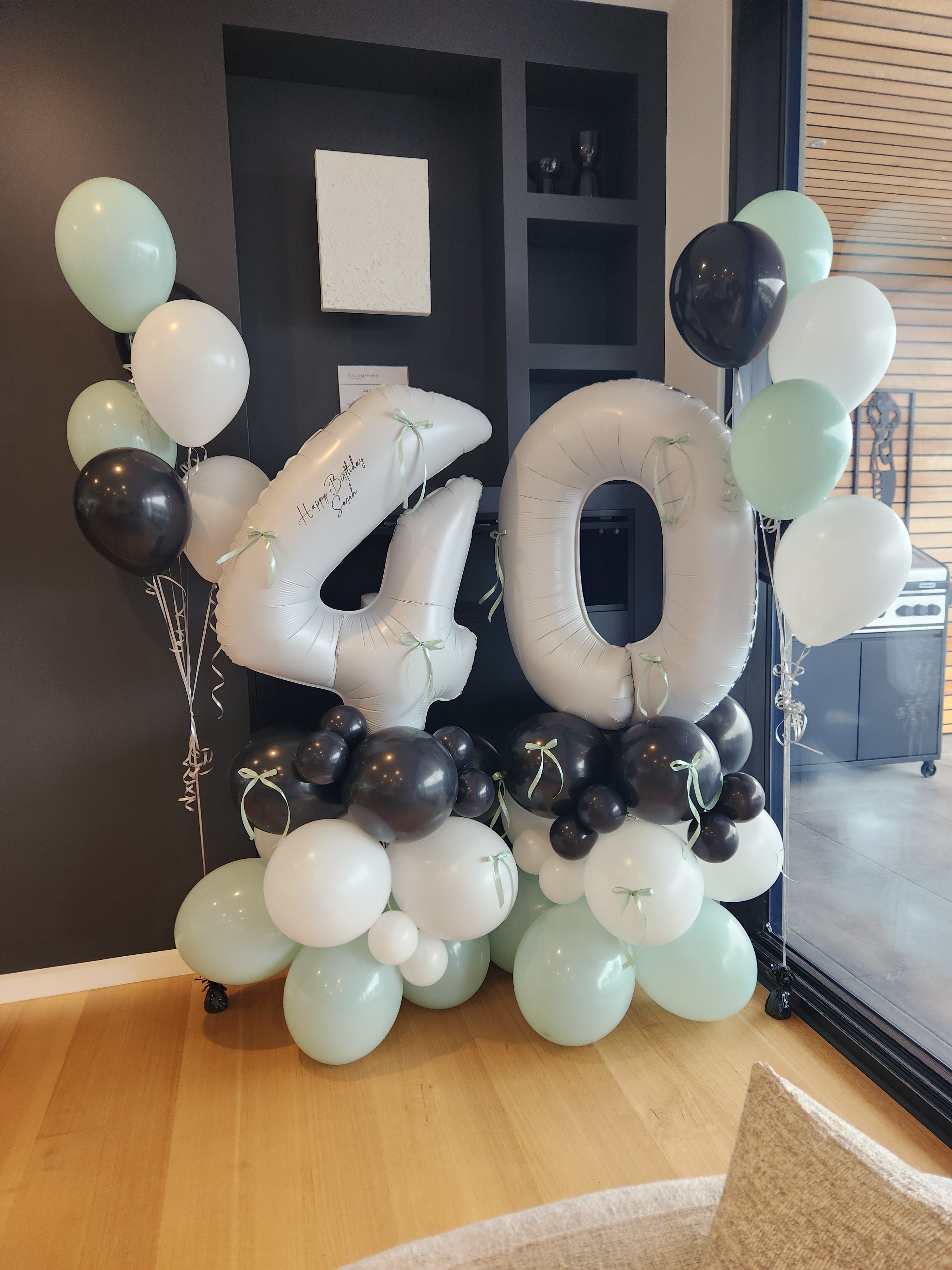 Party Bundle: Marquee with ribbons + Helium Bouquets – Balloon Butlers